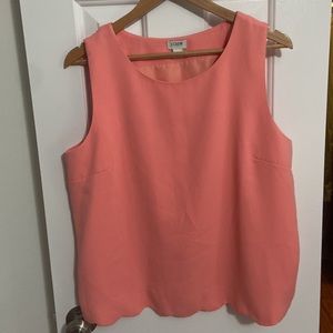 Perfectly sweet pink scalloped J Crew peek back top - size large.